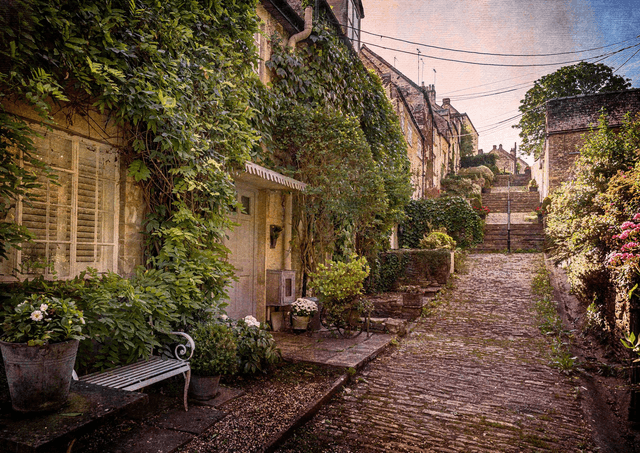 Tetbury